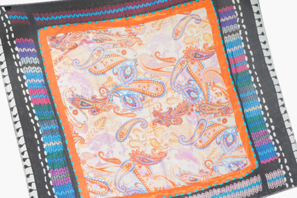 3d print of a keffiyeh with paisley foulard