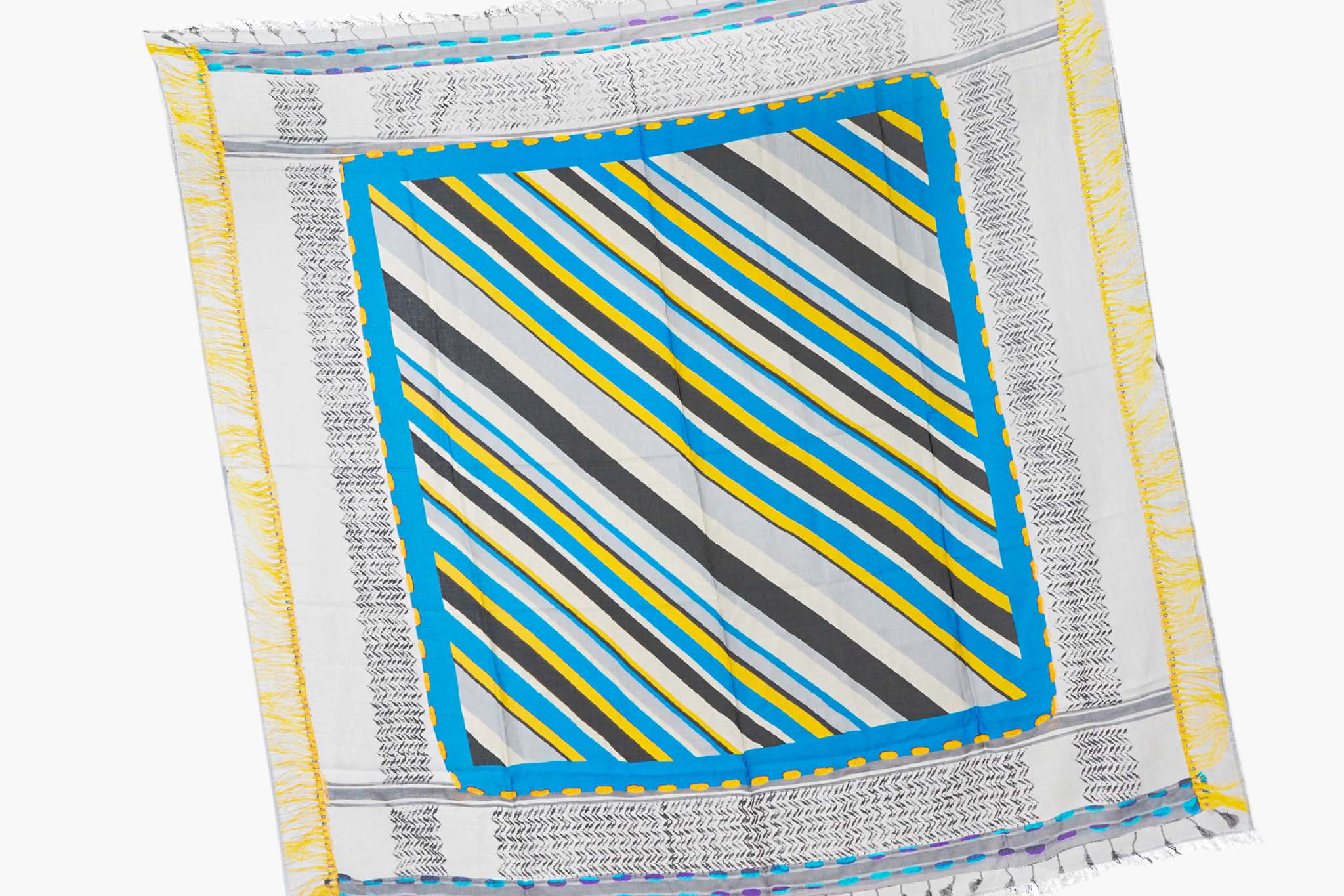 3d print of a keffiyeh with soft stripes foulard