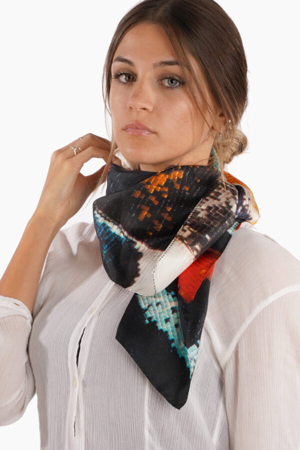 Silk scarf 90 x 90 cm butterfly